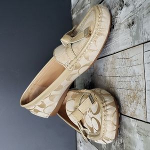 Coach Frida Signature Loafers size 8.5 B